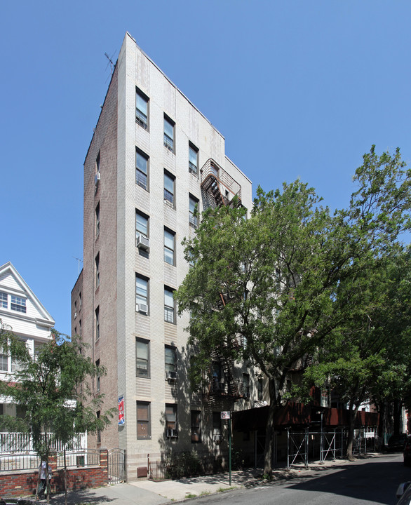 2965 Decatur Ave in Bronx, NY - Building Photo