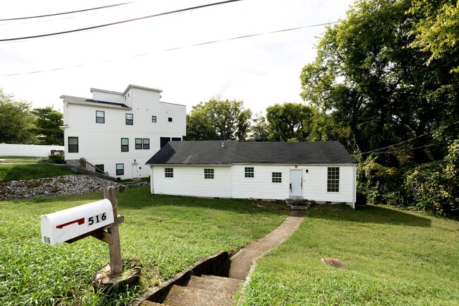 property at 516 Waycross Dr