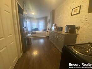 40 Anderson St, Unit 4 in Boston, MA - Building Photo - Building Photo