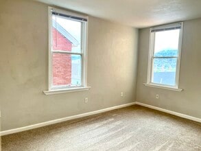 241 W 9th Ave, Unit Apt 2 in West Homestead, PA - Building Photo - Building Photo