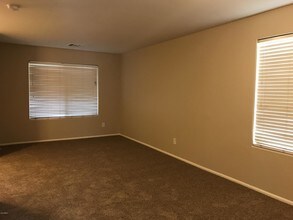 29252 N Rosewood Dr in San Tan Valley, AZ - Building Photo - Building Photo