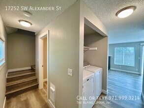 17252 SW Alexander St in Beaverton, OR - Building Photo - Building Photo