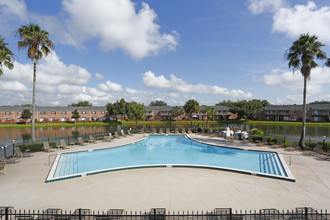 Carlton Arms of South Lakeland in Lakeland, FL - Building Photo - Building Photo