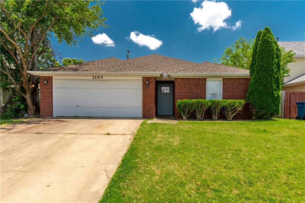 1103 SW Apache Dr in Bentonville, AR - Building Photo