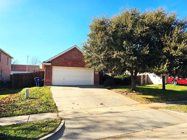 1016 Junegrass Ln in Crowley, TX - Building Photo - Building Photo