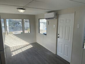 5 Circle Dr in Mount Dora, FL - Building Photo - Building Photo