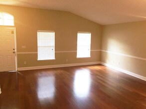 2476 Winchester Ln in St. Augustine, FL - Foto de edificio - Building Photo