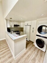 980 Lupine Hills Dr in Vista, CA - Building Photo - Building Photo