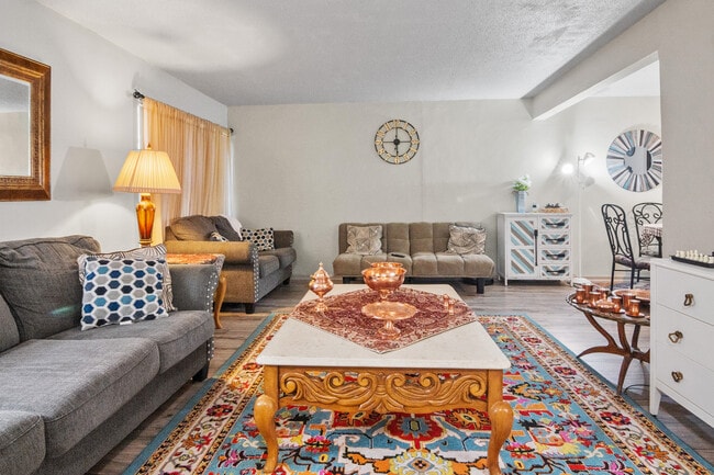 property at 2811 SW Archer Rd