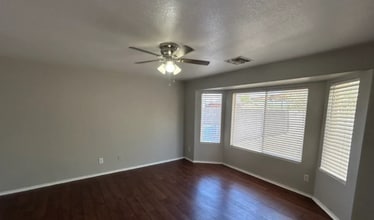 8341 W Surrey Ave in Peoria, AZ - Building Photo - Building Photo