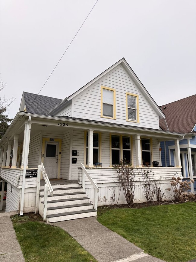 1523 Grant St