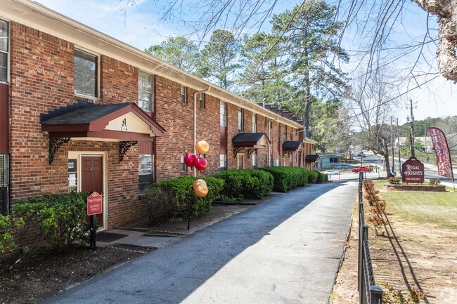 Regal Heights in Atlanta, GA - Building Photo - Building Photo