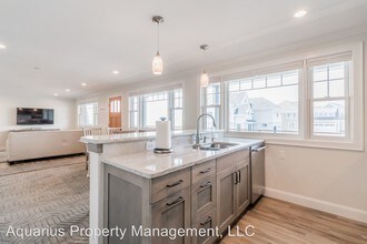 3 King St in Scarborough, ME - Building Photo - Building Photo