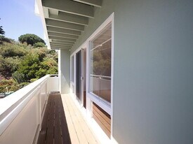 32 Flint St in San Francisco, CA - Building Photo