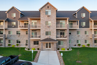 Casaloma Towers Apartment in Appleton, WI - Building Photo - Building Photo