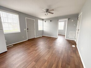 230 W Jere Whitson Rd in Cookeville, TN - Building Photo - Building Photo