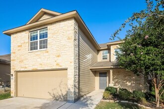 8811 Mustang Pass in San Antonio, TX - Building Photo - Building Photo