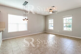 1056 Avila Ln in Orlando, FL - Building Photo - Building Photo
