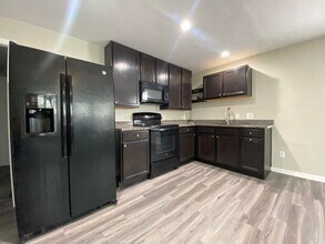 215 N Oleander Ave in Daytona Beach, FL - Building Photo - Building Photo