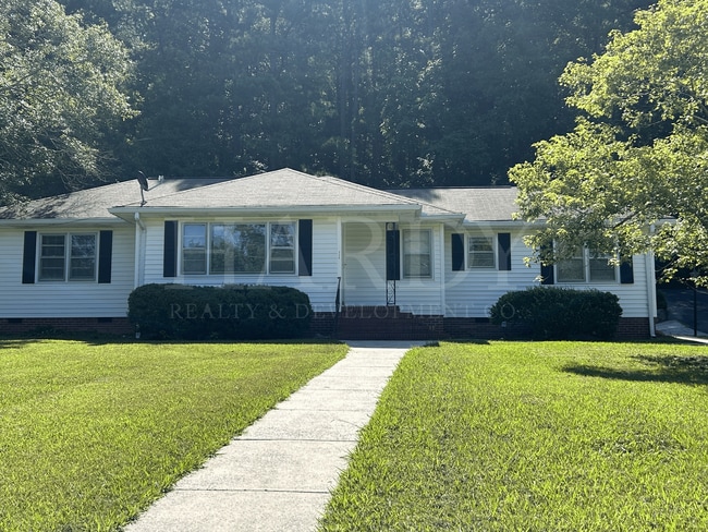 property at 225 Blacks Bluff Rd SW