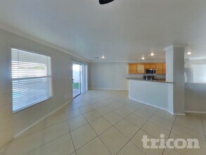 684 Rising Brook Dr in Henderson, NV - Building Photo - Building Photo