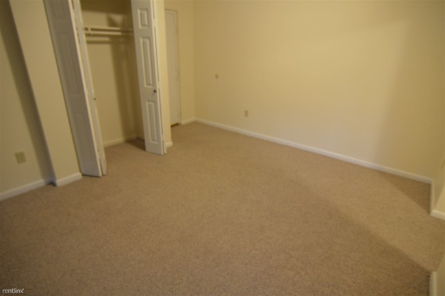 4 April Ln-Unit -# Gc in Lexington, MA - Building Photo - Building Photo