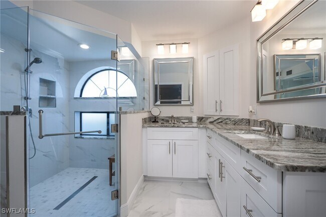 661 Windsurf Ln in Naples, FL - Building Photo - Building Photo