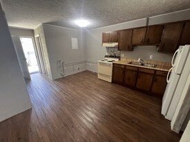 1027 Glaze Ct in Murfreesboro, TN - Building Photo