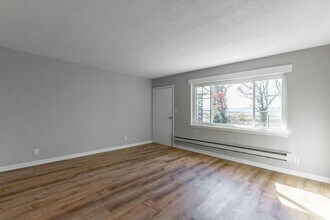 1010 Glenwood Dr in Chattanooga, TN - Building Photo - Building Photo