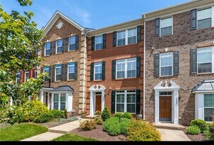 3907 Strolling Lane in Glen Allen, VA - Building Photo