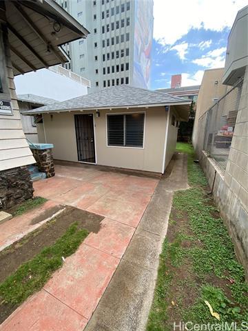 property at 1119 Young St