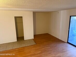 1210 Whitlock Ave in Jacksonville, FL - Building Photo - Building Photo