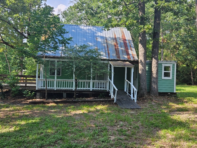 223 Ashley Ln in Onalaska, TX - Building Photo - Building Photo