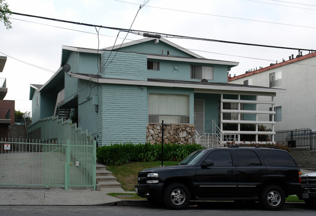 218 E Hyde Park Blvd in Inglewood, CA - Building Photo - Building Photo