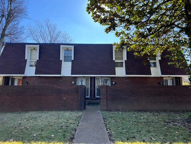 property at 2511 Meharry Blvd
