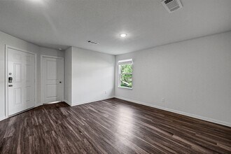 317 Gans St in Houston, TX - Building Photo - Building Photo