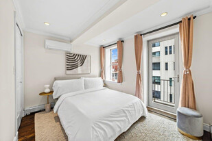 448 W 19th St in New York, NY - Building Photo - Building Photo