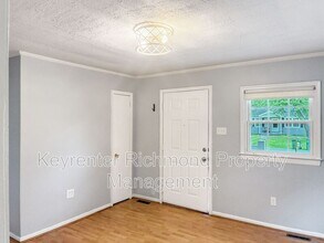 1019 Halsey Ln in Richmond, VA - Building Photo - Building Photo