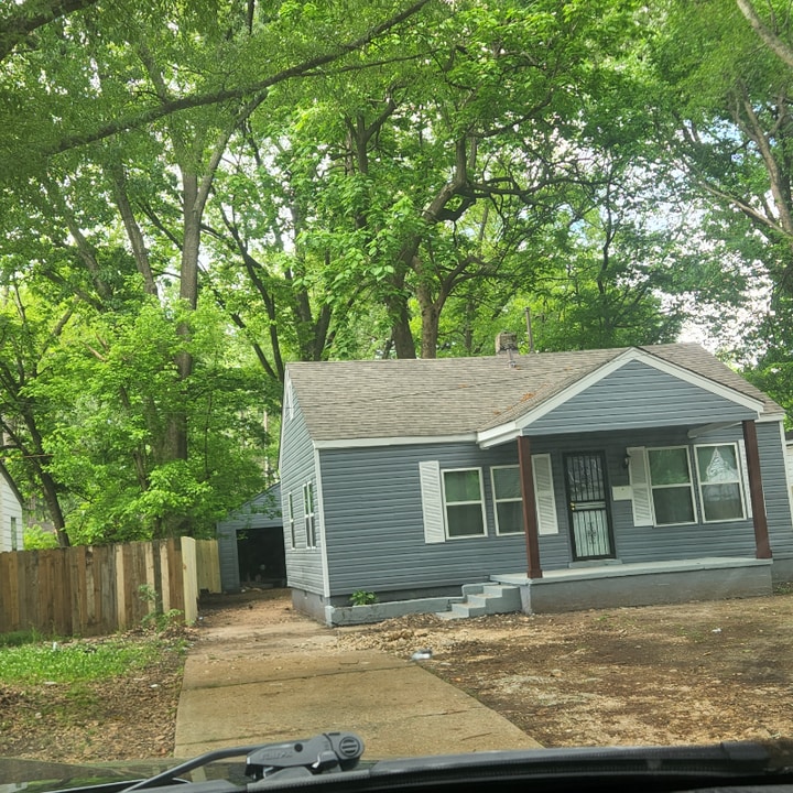3755 Miami Ave in Memphis, TN - Building Photo