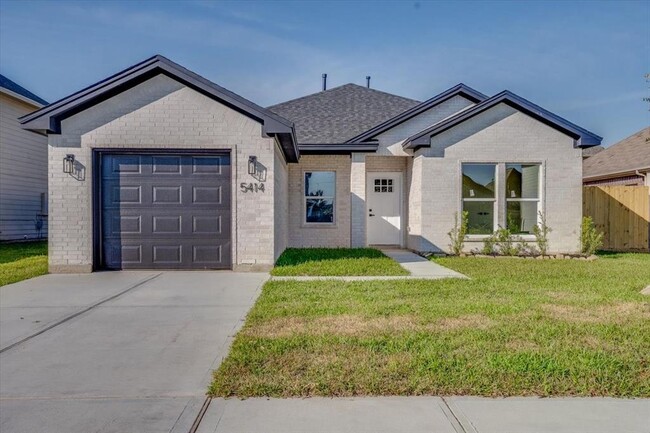 property at 5414 Rio San Juan St