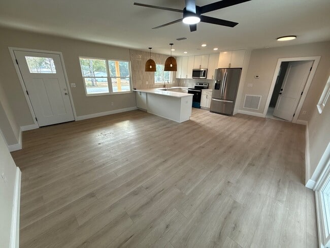 5351 E Hopp Ln in Inverness, FL - Building Photo - Building Photo