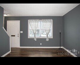 1300 Larchmont Pl in Salisbury, NC - Building Photo - Building Photo