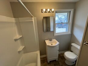 509 Ruddle Ave in Anderson, IN - Building Photo - Building Photo