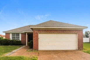 3901 Long Creek Rd in Memphis, TN - Building Photo