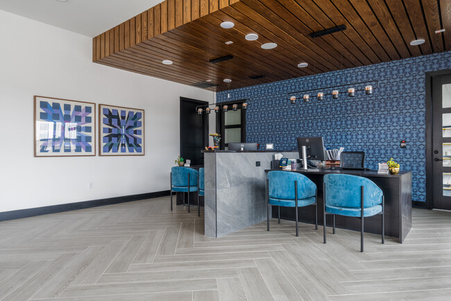 The Post at Parmer in Austin, TX - Foto de edificio - Lobby