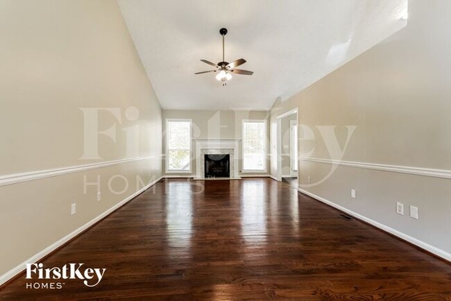 1045 Eagle Pointe Dr NW in Lawrenceville, GA - Building Photo - Building Photo