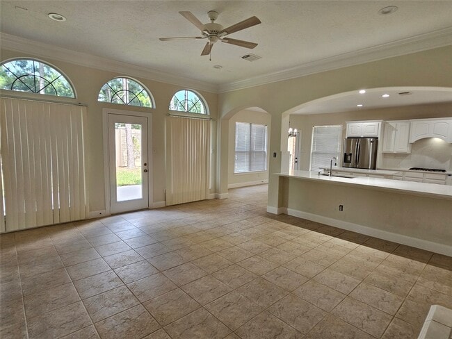 12503 Rosewood Way Ln