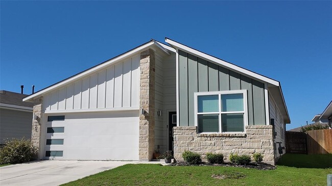 108 Shawi Pass in Leander, TX - Foto de edificio - Building Photo