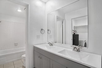 Delmonico Apartments in Salt Lake City, UT - Building Photo - Building Photo