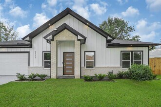 5731 Belvedere Dr in Houston, TX - Building Photo - Building Photo